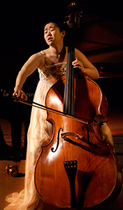 Kontrabassist Ha-Young Jung, Valdres Sommersymfoni 2007.